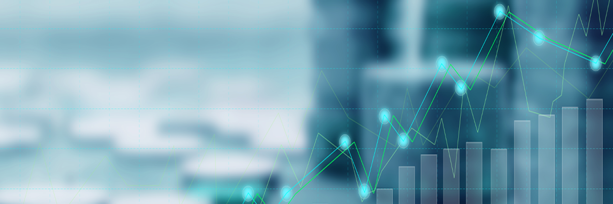 Graphs showing compensation data for supply chain professionals